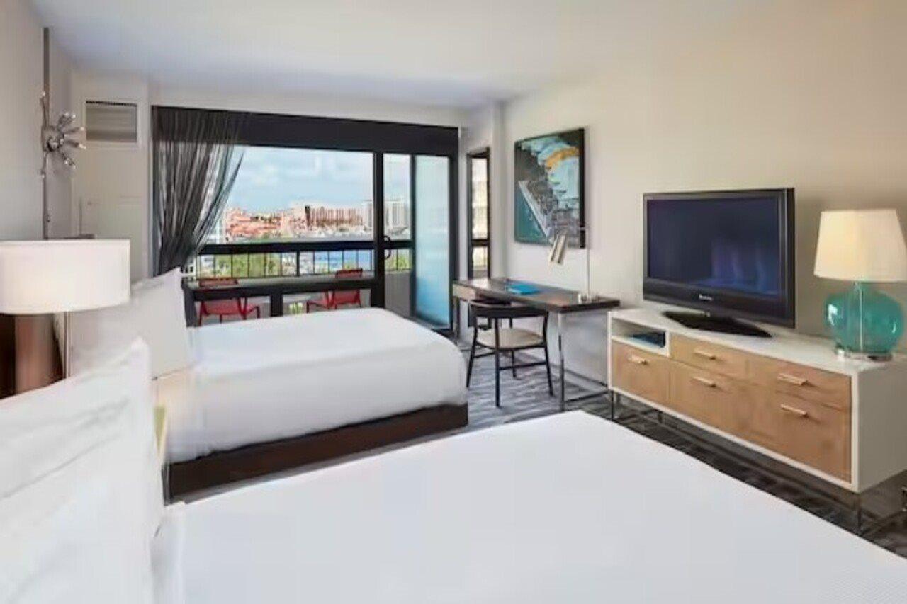 วอเตอร์สโตน รีสอร์ต แอนด์ มารีนา โบคา เรตัน คูริโอ คอลเลคชั่น บาย ฮิลตัน Hotel โบคา ราตัน ภายนอก รูปภาพ